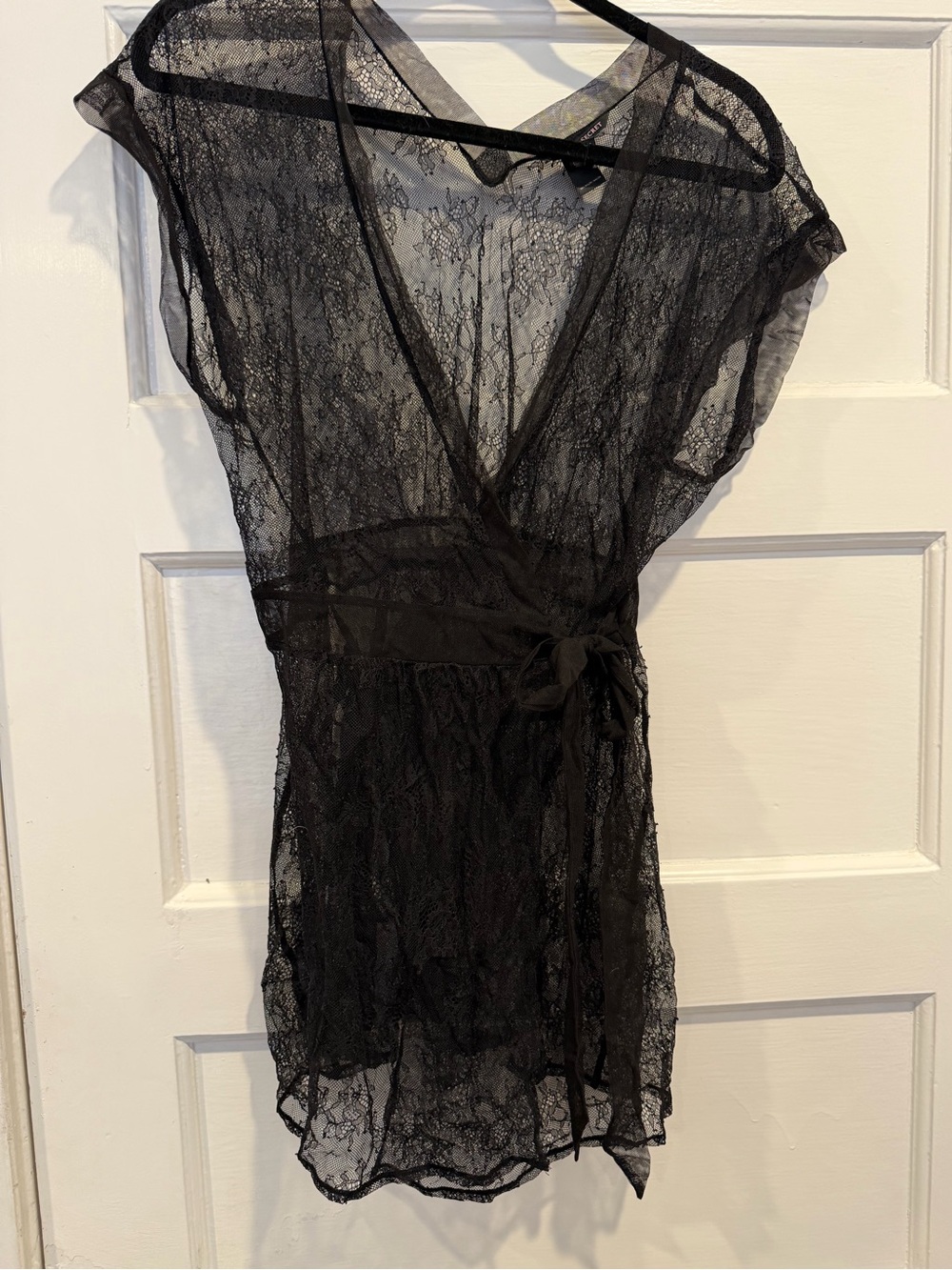 Victoria's Secret Black Lace Sheer Wrap Robe